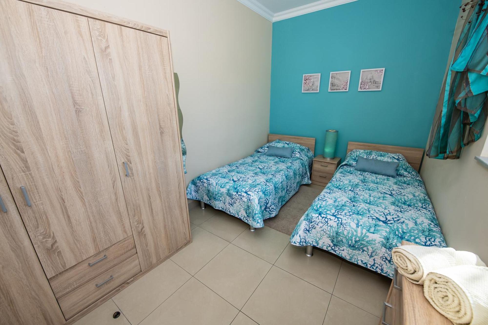 Francis Flats Modern Penthouse Lägenhet Mellieħa Exteriör bild