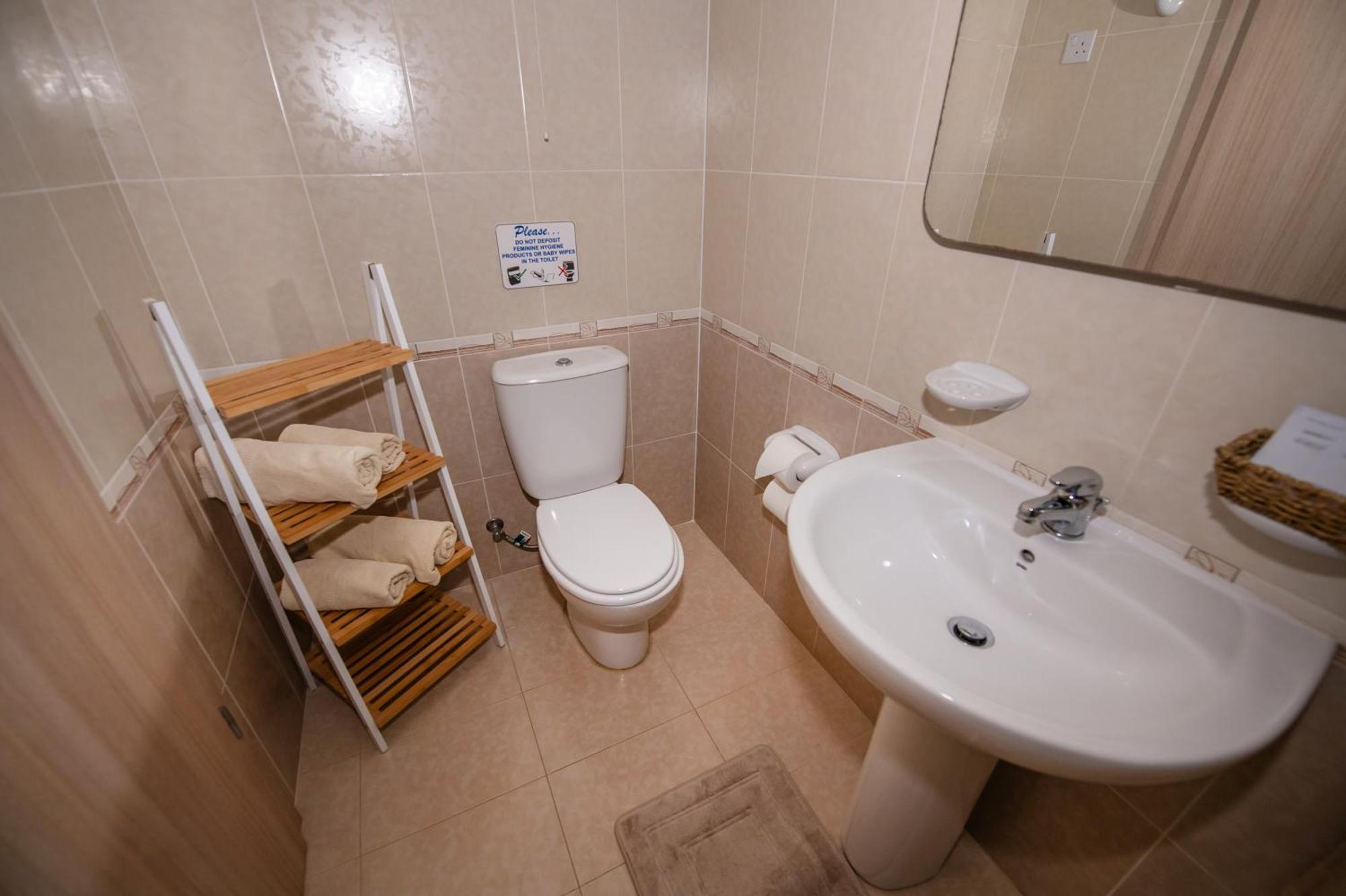 Francis Flats Modern Penthouse Lägenhet Mellieħa Exteriör bild
